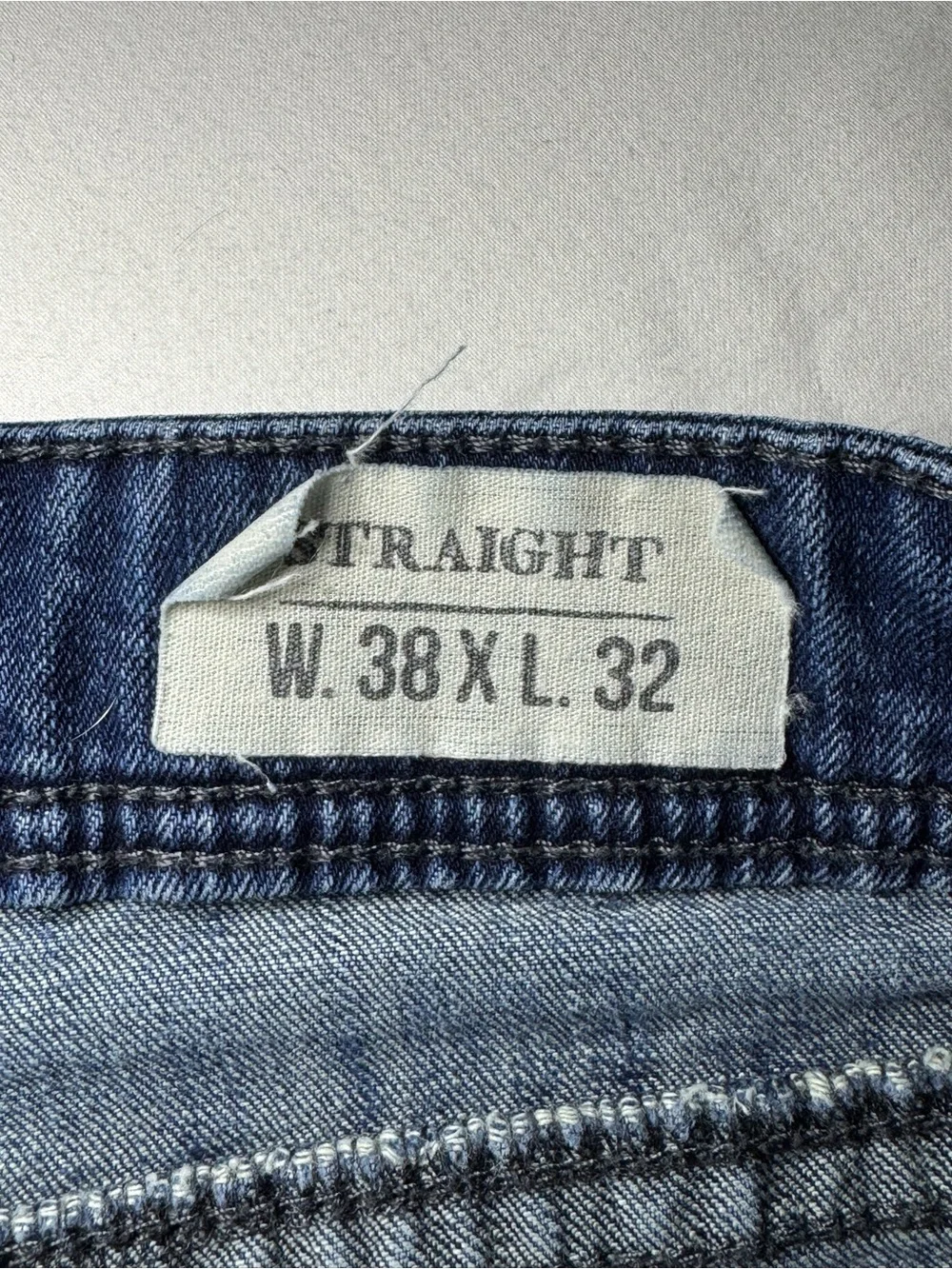 TK AXEL Straight Fit Blue Denim Jeans Mid Rise Men’s Tagged 38x32 Measures 38x30